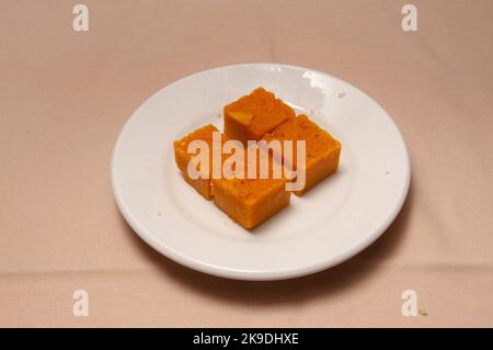 Köstliches authentisches und traditionelles Gericht, bekannt als Karotten-Halwa Stockfoto