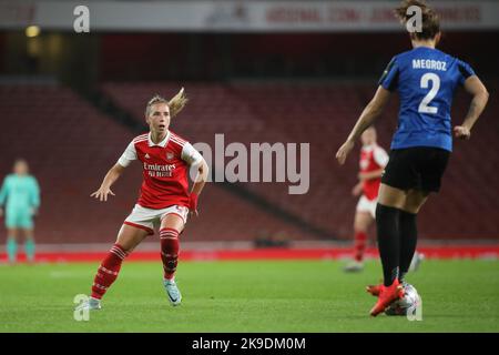 London, Großbritannien. 27. Oktober 2022. Jordan Nobbs of Arsenal Women beim Champions League-Spiel der Damen zwischen Arsenal Women und FC Zürich Women am 27. Oktober 2022 im Emirates Stadium, London, England. Foto von Joshua Smith. Nur zur redaktionellen Verwendung, Lizenz für kommerzielle Nutzung erforderlich. Keine Verwendung bei Wetten, Spielen oder Veröffentlichungen einzelner Clubs/Vereine/Spieler. Kredit: UK Sports Pics Ltd/Alamy Live Nachrichten Stockfoto