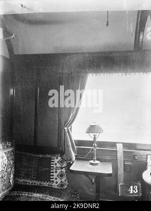 Innenansicht des königlichen Wagens, Staatsbahnen, SJ AO3 1864. Ursprünglich 1909 für Queen Victoria erbaut. 1932 zum Wagen von Kronprinz Gustaf Adolf aufgestiegen und 1966 endgültig aufgegeben. Stockfoto