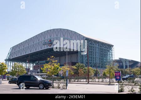 Houston, USA. 27. Oktober 2022. Der Minute Maid Park war am Donnerstag, den 27. Oktober, voll im Gange, da die Vorbereitungen für die kommenden World Series Games getroffen werden. Die Houston Astros werden die Philadelphia Phillies im Minute Maid Park in den Spielen 1 und 2 der MLB World Series beherbergen. (Foto von Jennifer Lake/SIPA USA) Quelle: SIPA USA/Alamy Live News Stockfoto