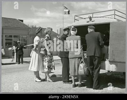 Besuch des Gepäcks am Zollbahnhof von Svinesund. Stockfoto