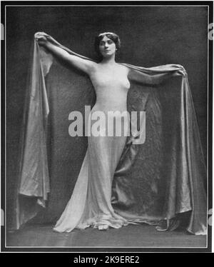 Mary Garden (amerikanischer Opernsopran) in Thais, eine comédie Lyrique, im Manhattan Opera House - 1909 - beschrieben als „Sarah Bernhardt der Oper“ Stockfoto