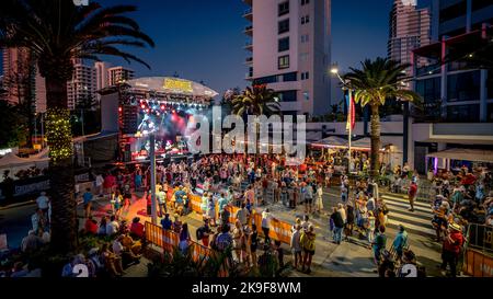 Gold Coast, Queensland, Australien - Grundwasser Country Music Festival auf den Straßen von Broadbeach Stockfoto