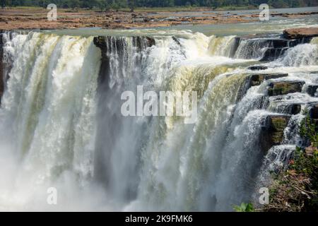 Chitrakot Wasserfall ist ein schöner Wasserfall auf dem Fluss Indravati in Bastar Bezirk von Chhattisgarh Staat von Indien Stockfoto