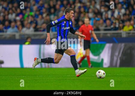 Mailand, Italien. 26., Oktober 2022. Robin Gosens von Inter beim UEFA Champions League-Spiel zwischen Inter und Viktoria Pilsen bei Giuseppe Meazza in Mailand. (Bildnachweis: Gonzales Photo - Tommaso Fimiano). Stockfoto