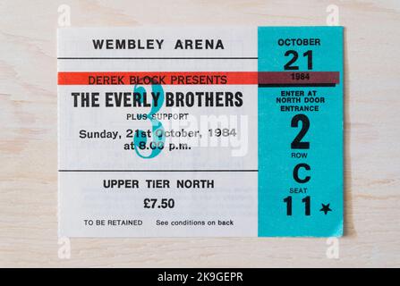 Ticket Stub für das Konzert der Everly Brothers am 21.. Oktober 1984 in der Wembley Arena, London, Großbritannien Stockfoto