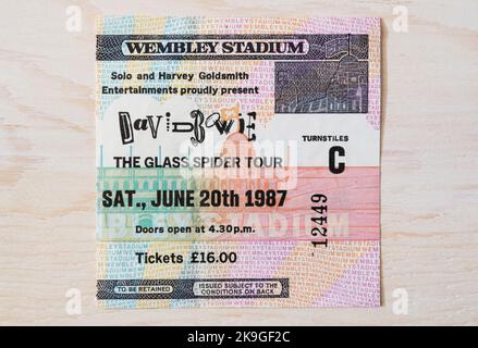 Ticket Stub für David Bowie The Glass Spider Tour Konzert am 20.. Juni 1987 in der Wembley Arena, London, Großbritannien Stockfoto