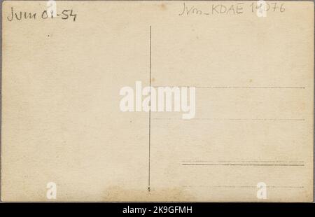 Eisenbahnunfall in Getå am 1. Oktober 1918, bei dem unter anderem die Staatsbahnen, SJ F 1200, nach einem Rennen den Hang hinunter stürzten. Stockfoto