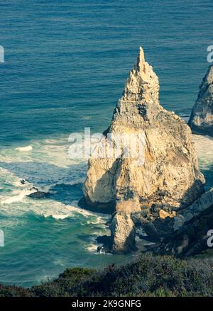 Der westlichste Punkt Kontinentaleuropas, Kap Roca, nahe Praia da Aroeira, Portugal (2022) Stockfoto