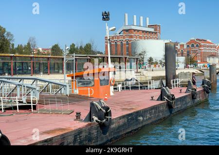 Ein Blick auf Belem's kleinen Hafen Stockfoto