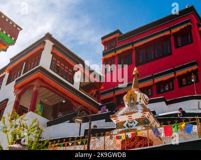 Ladakh, Indien - Juni 18,2022 : Thikse Gompa oder Thikse Kloster ist die größte Gompa in Zentral-Ladakh. Stockfoto