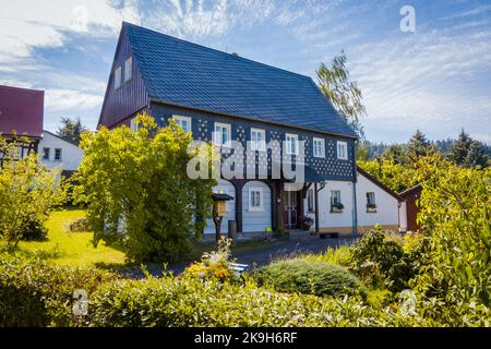 Ein Haus mit Holzrahmen im Lausitz Stockfoto