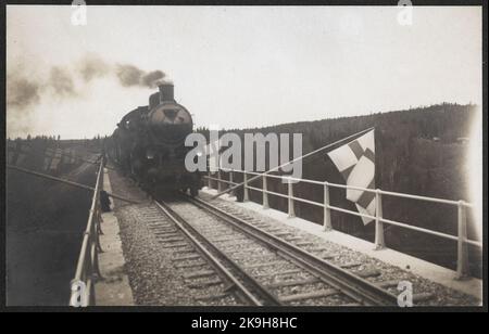 Einweihung der anderen Tallberger Brücke über den Fluss Öre. Stockfoto