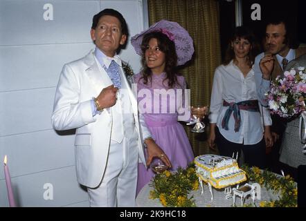 Memphis, TN, USA. 23.. Februar 2011. Jerry Lee Lewis mit Kerrie McCarver, Hochzeitstag, 1984. Datei Bildnachweis: Robin Nelson/ZUMAPRESS.com/Alamy Live News Stockfoto