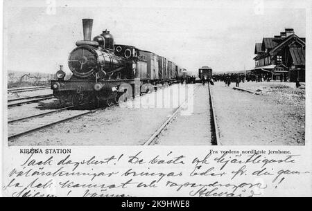 Bahnhof in Kiruna. Das Bahnhofshaus wurde 1900 fertiggestellt. An der Eisenbahnstrecke zwischen Gällivare und Kiruna Stockfoto