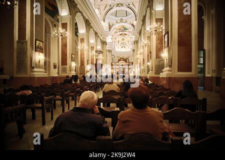 katholische Messe des byzantinischen Ritus im Palazzo Adriano, Westsizilien, Italien Stockfoto