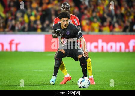 Lens, Frankreich. 28. Oktober 2022. Zakaria ABOUKHLAL von Toulouse während des Fußballspiels der französischen Ligue 1 zwischen RC Lens und dem FC Toulouse am 28. Oktober 2022 im Bollaert-Delelis-Stadion in Lens, Frankreich - Foto: Matthieu Mirville/DPPI/LiveMedia Kredit: Unabhängige Fotoagentur/Alamy Live News Stockfoto