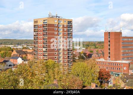 Hochhauswohnungen in Tamworth, Großbritannien Stockfoto