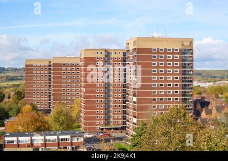 Hochhauswohnungen in Tamworth, Großbritannien Stockfoto