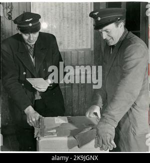 Personal an der Güterbeförderung in Eskilstuna. Stockfoto