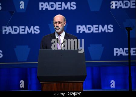 28. Oktober 2022: 28. Oktober 2022, Gouverneur der PA-PA von Philadelphia, TOM WOLF, Sprechen an der Pennsylvania Democratic partyâ €™s 3. Annual Independence Dinner im Pennsylvania Convention Center in Philadelphia (Bild: © Ricky Fitchett / ZUMA Press Wire) Stockfoto