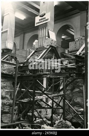 Die Staatsbahnen, SJ, Stockholmer Hauptbahnhof der Wiederaufbau, der Wechsel der Säulen in der östlichen Mauer. Stockfoto