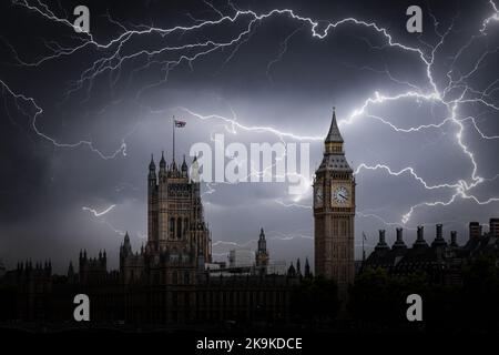 Gewittersturm über das Parlamentsgebäude, London, Großbritannien Stockfoto