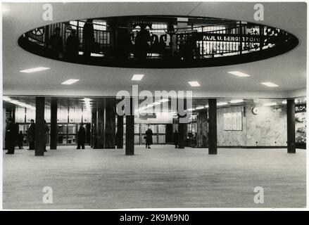 Staatsbahnen, SJ, Stockholmer Hauptbahnhof der Wiederaufbau, die Tunnelhalle gegen den Bahnstollen. Stockfoto