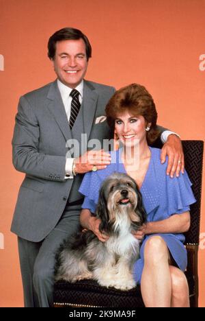 STEFANIE POWERS und ROBERT WAGNER in hart TO hart (1979) -Originaltitel: Hart TO hart-TV-. Kredit: COLUMBIA BILDER FERNSEHEN / Album Stockfoto