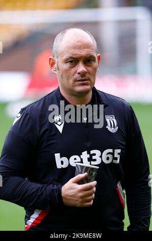 Norwich, Großbritannien. 29. Oktober 2022. Stoke City Manager Alex Neil vor dem Sky Bet Championship-Spiel zwischen Norwich City und Stoke City in der Carrow Road am 29. 2022. Oktober in Norwich, England. (Foto von Mick Kearns/phcimages.com) Credit: PHC Images/Alamy Live News Stockfoto