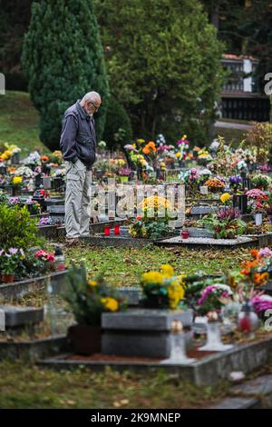 Brünn, Tschechische Republik. 29. Oktober 2022. Der Brünner Zentralfriedhof, abgebildet vor dem Allerseelentag, am 29. Oktober 2022,´ Brno, Tschechische Republik. Quelle: Patrik Uhlir/CTK Photo/Alamy Live News Stockfoto