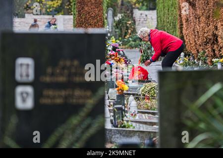 Brünn, Tschechische Republik. 29. Oktober 2022. Der Brünner Zentralfriedhof, abgebildet vor dem Allerseelentag, am 29. Oktober 2022,´ Brno, Tschechische Republik. Quelle: Patrik Uhlir/CTK Photo/Alamy Live News Stockfoto