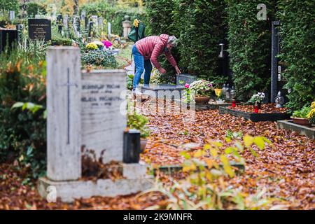 Brünn, Tschechische Republik. 29. Oktober 2022. Der Brünner Zentralfriedhof, abgebildet vor dem Allerseelentag, am 29. Oktober 2022,´ Brno, Tschechische Republik. Quelle: Patrik Uhlir/CTK Photo/Alamy Live News Stockfoto