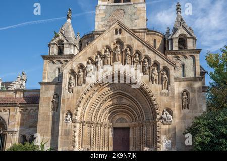 Die Kapelle von Jak in der Burg Vajdahunyad - Budapest, Ungarn Stockfoto