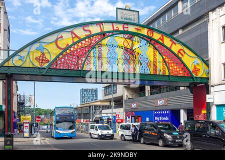 Castlegate Quarter Eingangsschild, Haymarket, Sheffield, South Yorkshire, England, Vereinigtes Königreich Stockfoto