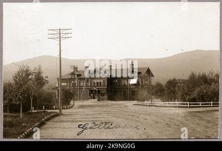 Bahnhof Gällivare von der Straßenseite. Stockfoto