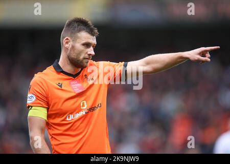 29.. Oktober 2022; Tannadice Park, Dundee, Schottland: Scottish Premier League Football, Dundee United gegen Motherwell; Ryan Edwards von Dundee United Credit: Action Plus Sports Images/Alamy Live News Stockfoto