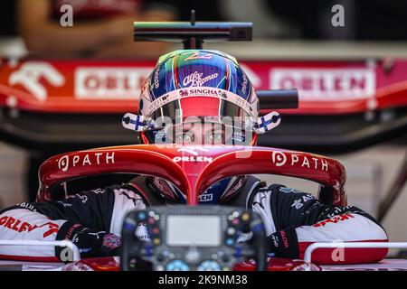 Mexiko-Stadt, Mexiko. 29. Oktober 2022. BOTTAS Valtteri (FIN), Alfa Romeo F1 Team ORLEN C42, Portrait während des Formel 1 Grand Premio de la Ciudad de Mexico 2022, Mexican Grand Prix 2022, 20. Lauf der FIA Formel 1 Weltmeisterschaft 2022 vom 28. Bis 30. Oktober 2022 auf dem Autodromo Hermanos Rodríguez, in Mexiko-Stadt, Mexiko - Foto Florent Gooden / DPPI Kredit: DPPI Media/Alamy Live News Stockfoto