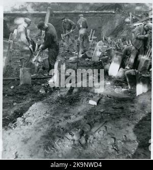 Anhäufung am Straßenhafengebäude in Skövde. Stockfoto