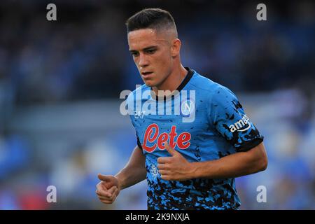 Napoli, Italien. 29. Oktober 2022. Giacomo Raspadori Spieler von Neapel, während des Spiels der italienischen Serie A Liga zwischen Napoli gegen Sassuolo Endergebnis, Napoli 4, Sassuolo 0, Spiel im Diego Armando Maradona Stadion gespielt. Napoli, Italien, 29. Oktober 2022. (Foto von Vincenzo Izzo/Sipa USA) Quelle: SIPA USA/Alamy Live News Stockfoto