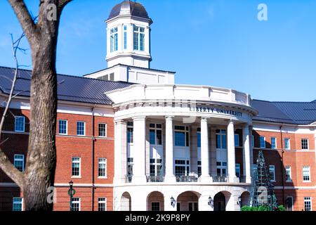 Lynchburg, USA - 7. Januar 2021: Virginia Liberty University Hall, Vereinigte Staaten private christliche evangelische Bildung Non-Profit-Institution Stockfoto