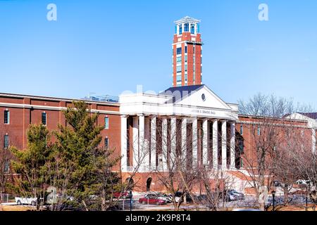 Lynchburg, USA - 7. Januar 2021: Virginia Liberty University Arthur S. Demoss Hall Building of private Christian Evangelical Education Institution Stockfoto