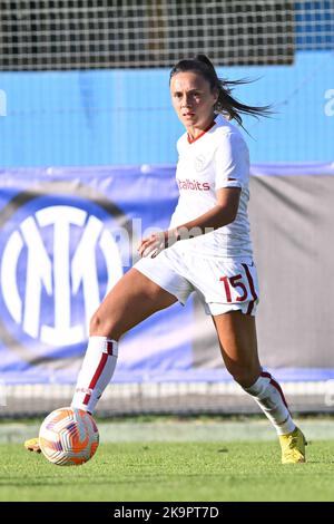 Sesto San Giovanni, Italien. 29. Oktober 2022. Mailand, Italien, 29.10.22 Annamaria Serturini (15 Roma) während des Serie A Frauenspiels zwischen dem FC Internazionale und AS Roma im Breda-Stadion in Sesto San Giovanni Mailand, Italien Fußball (Cristiano Mazzi/SPP) Credit: SPP Sport Press Photo. /Alamy Live News Stockfoto