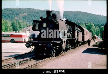 Valdresbanen. Norwegische Staatsbahnen, NSB 24B 264. Stockfoto