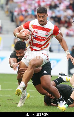 Tokio, Japan. 29. Oktober 2022. Japans Flügel Siosaia Fifita bei einem Rugby-Testspiel zwischen Japan und Neuseeland im Nationalstadion in Tokio am Samstag, den 28. Oktober 2022. Neuseeland besiegte Japan 38-31. Quelle: Yoshio Tsunoda/AFLO/Alamy Live News Stockfoto