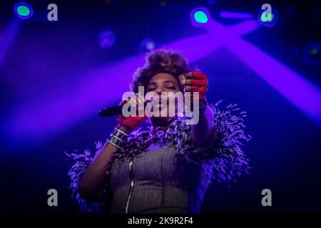 Oktober. 30. 2022. Zagreb, Kroatien - die berühmte amerikanische Sängerin Macy Gray, eine R&B- und Soul-Sängerin, die ein Live-Konzert aufführt Stockfoto