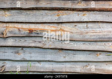 Nahaufnahme verwitterter Hobelplatten. Stockfoto