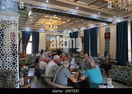 Zahratun Restaurant, Kyzylkum Desert, Bukhara Province, Usbekistan, Zentralasien Stockfoto