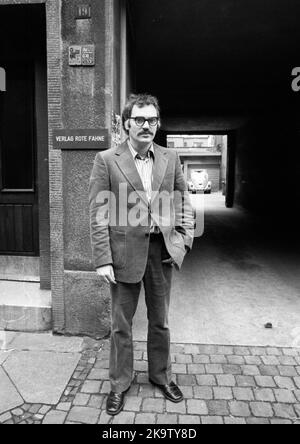 Christian Semler (Vorsitzender der maoistischen KPD und Chefredakteur der Roten Fahne) (später Redakteur des Taz) am 9. November 1972 in Dortmund Stockfoto
