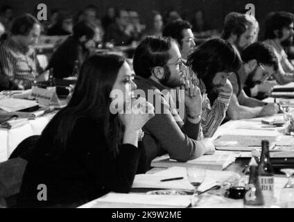 Der Bundeskongress '72 der Jugendsozialisten in der SPD am 26. 2. 1972 in Oberhausen, Deutschland Stockfoto